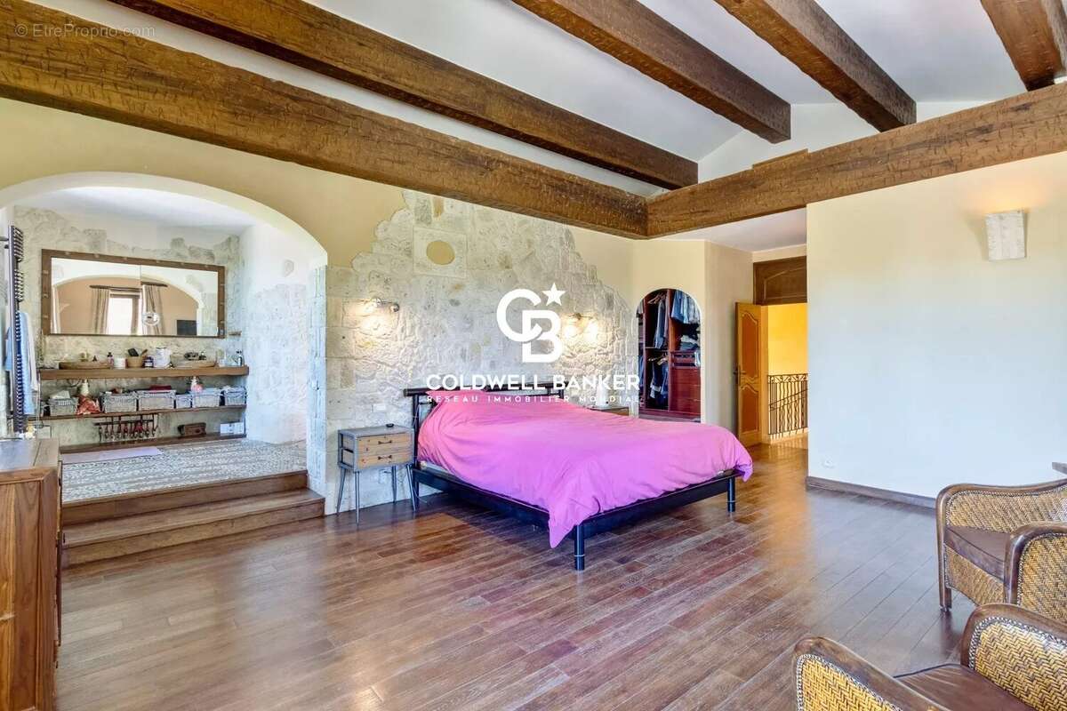 Maison à TOURTOUR