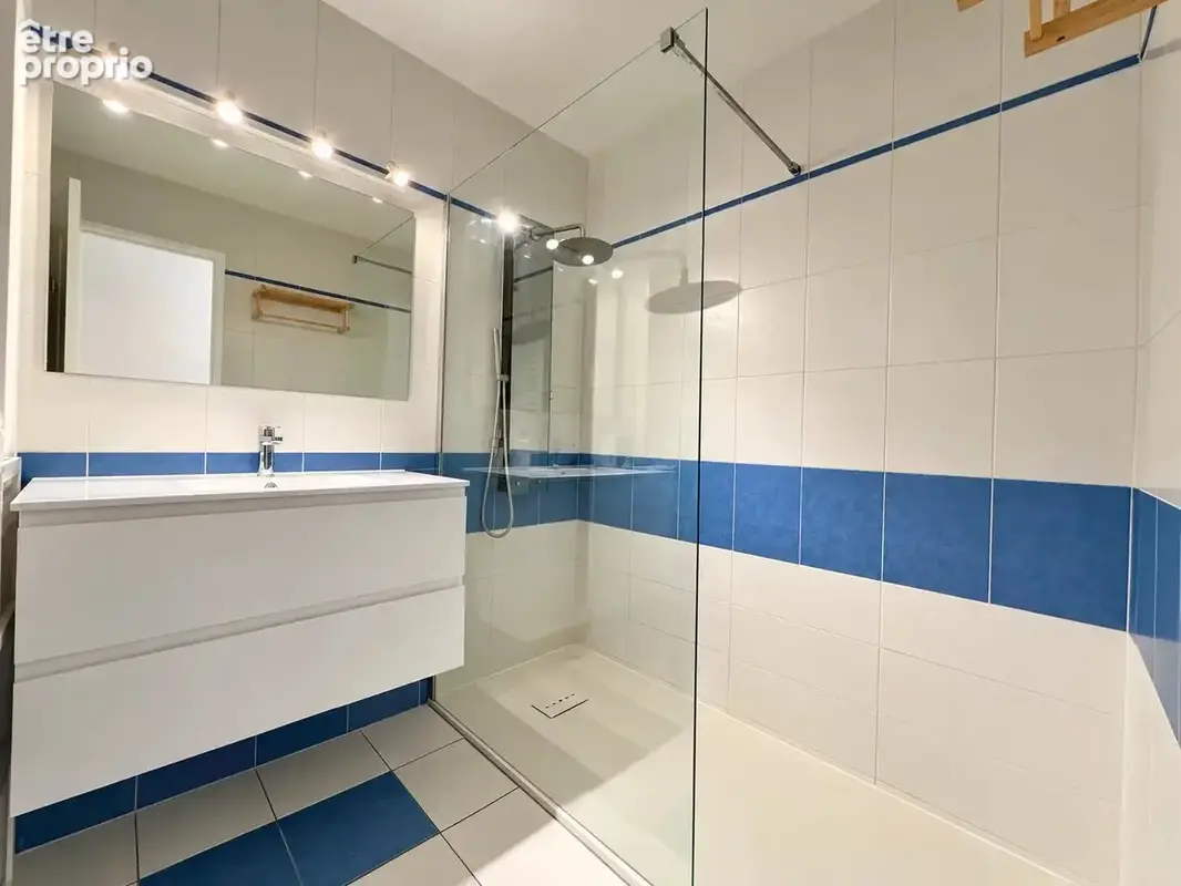 Appartement 3 pièces - FREJUS- - photo 8