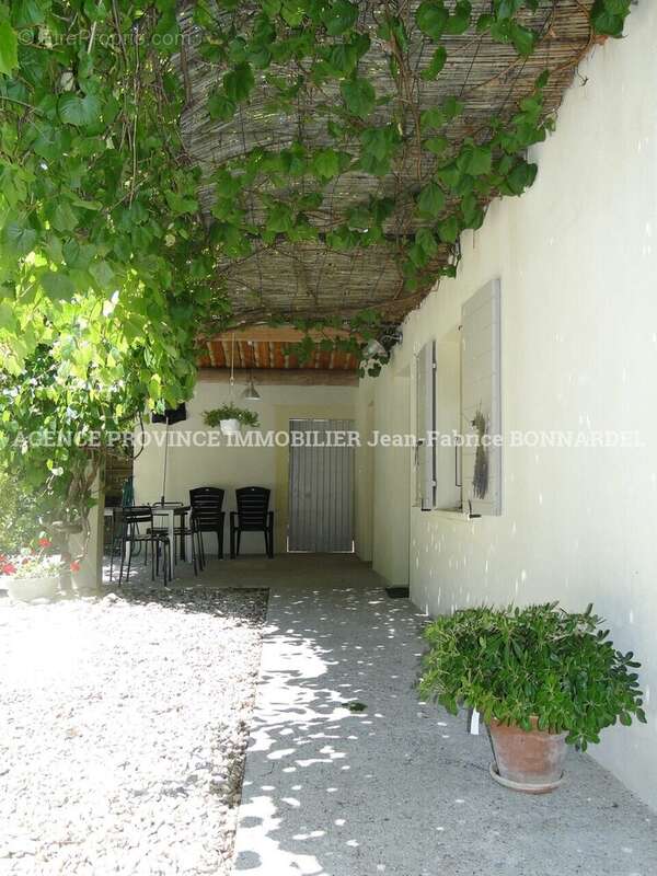 Maison à CHANTEMERLE-LES-GRIGNAN