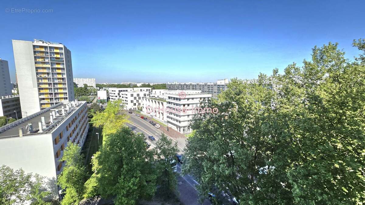 Appartement à LA COURNEUVE