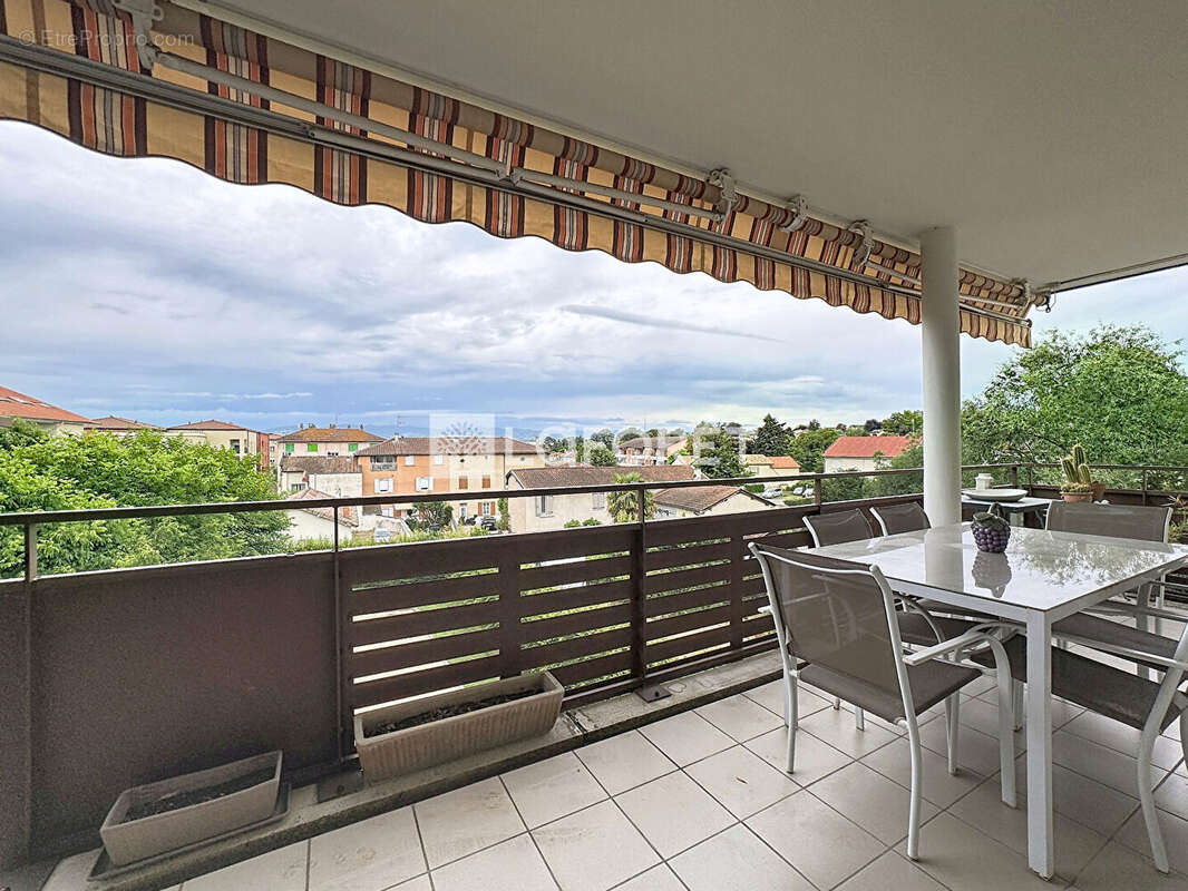 Appartement à JASSANS-RIOTTIER