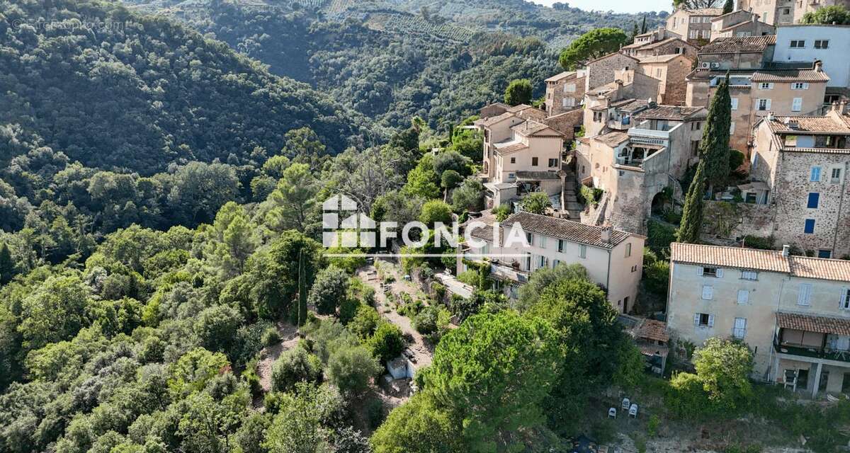 Maison à AURIBEAU-SUR-SIAGNE