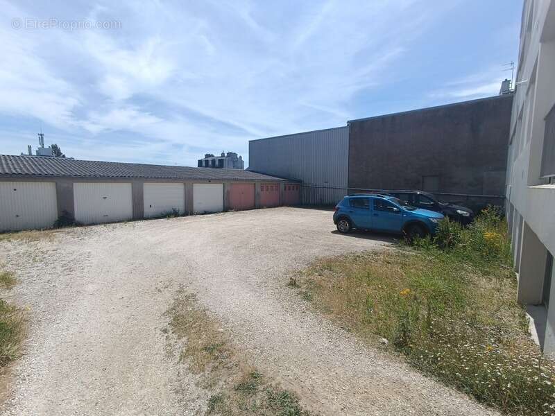 Appartement T4 avec garage, parking privé et visite virtuelle – Brest centre / Recouvrance - photo 10