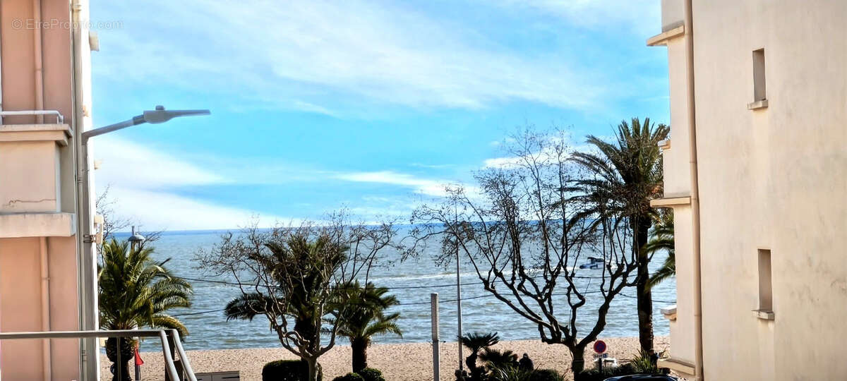 Appartement à FREJUS