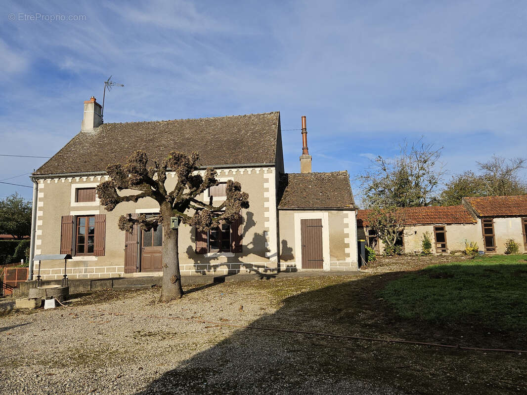 Maison à VERDUN-SUR-LE-DOUBS