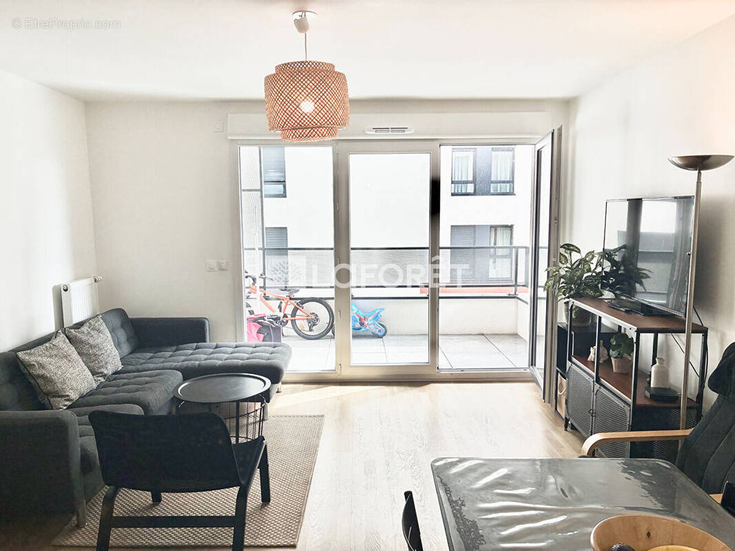 Appartement à ROMAINVILLE