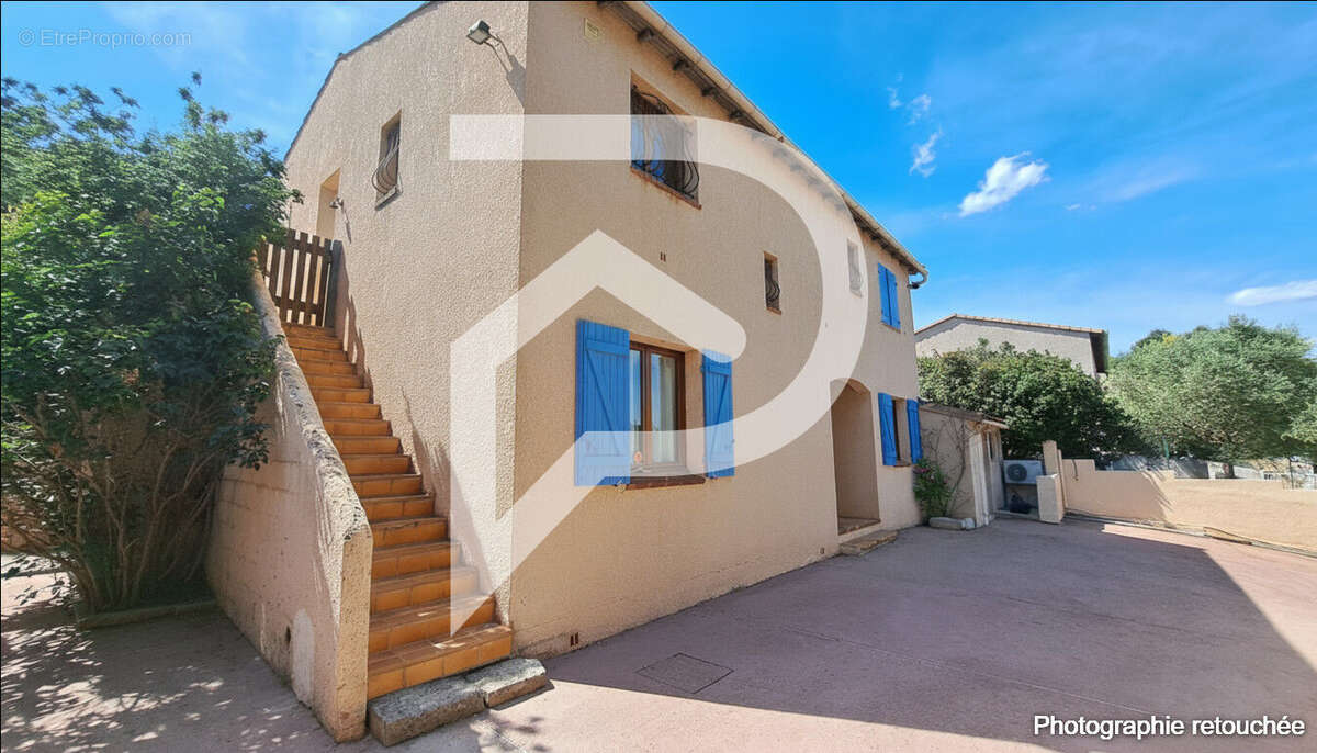 Maison à SAINT-GILLES