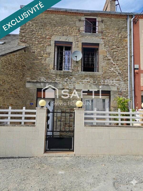 Photo 1 - Maison à SAINT-PIERRE-DES-NIDS