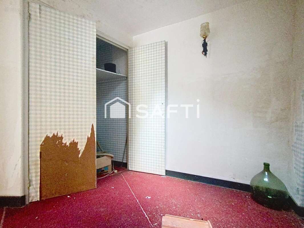 Maison 140 m² à Saint-Felicien  - photo 6