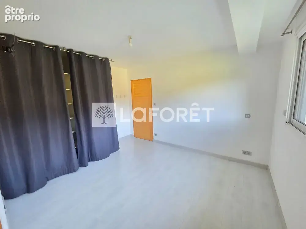 Maison POULDREUZIC 4 Pièces 124 m² - photo 6