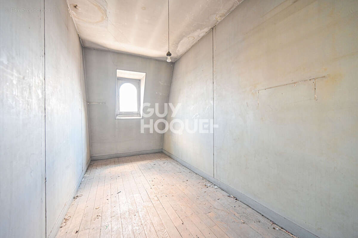 Appartement à PARIS-12E