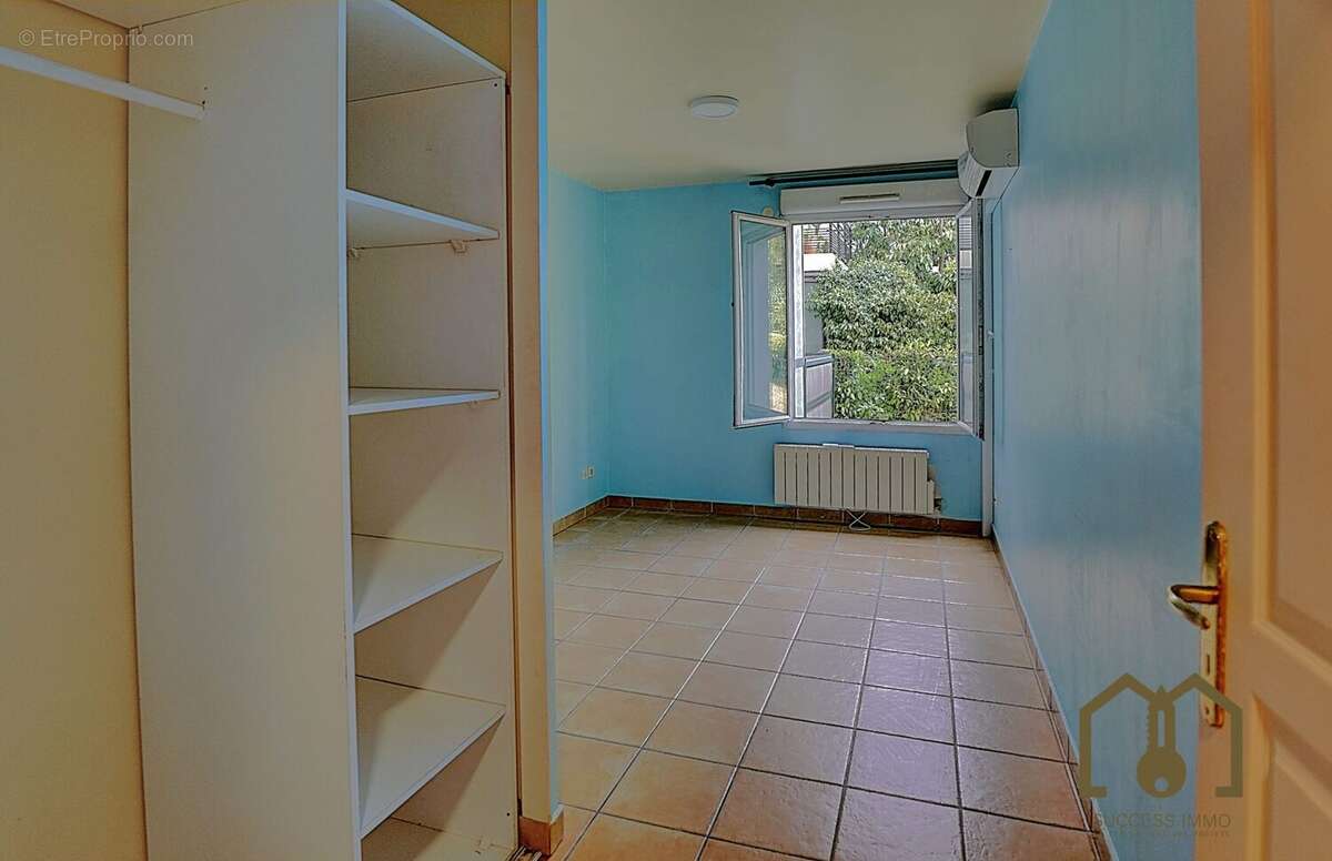Appartement à VAULX-EN-VELIN