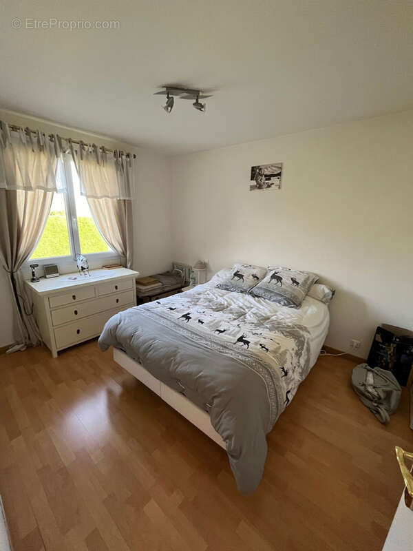 Maison à SAINT-DIDIER-SUR-BEAUJEU