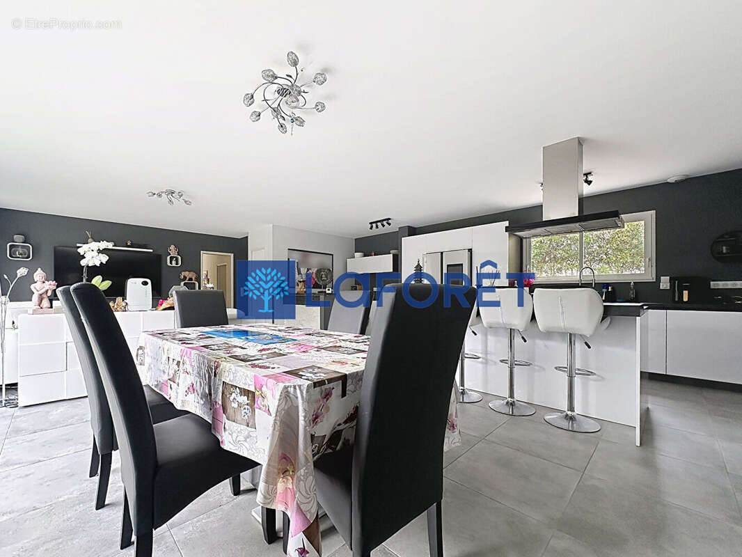 Maison à DRAGUIGNAN