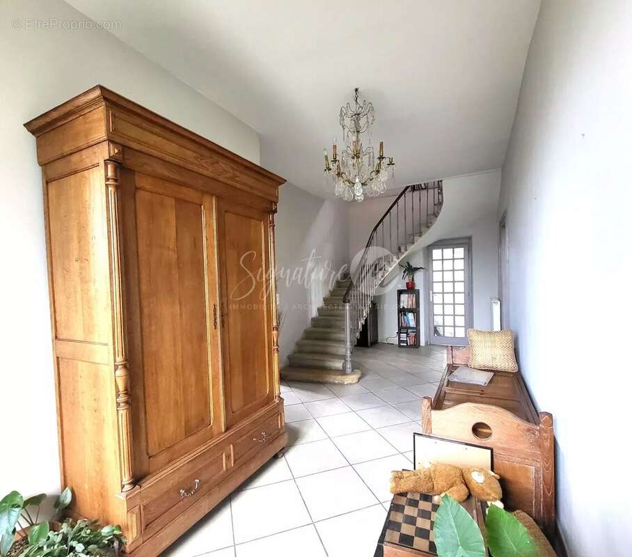 Maison à SALLES