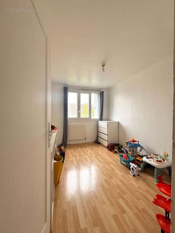 Appartement à MANTES-LA-VILLE