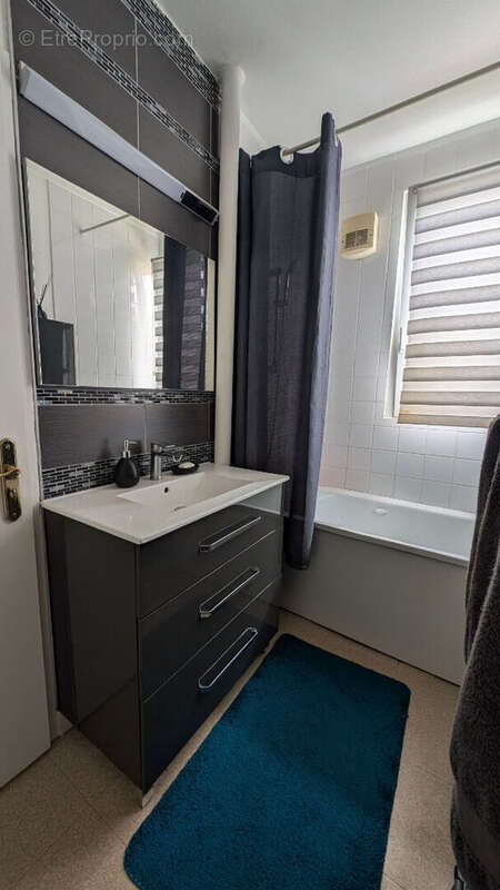 Appartement à AUBERGENVILLE