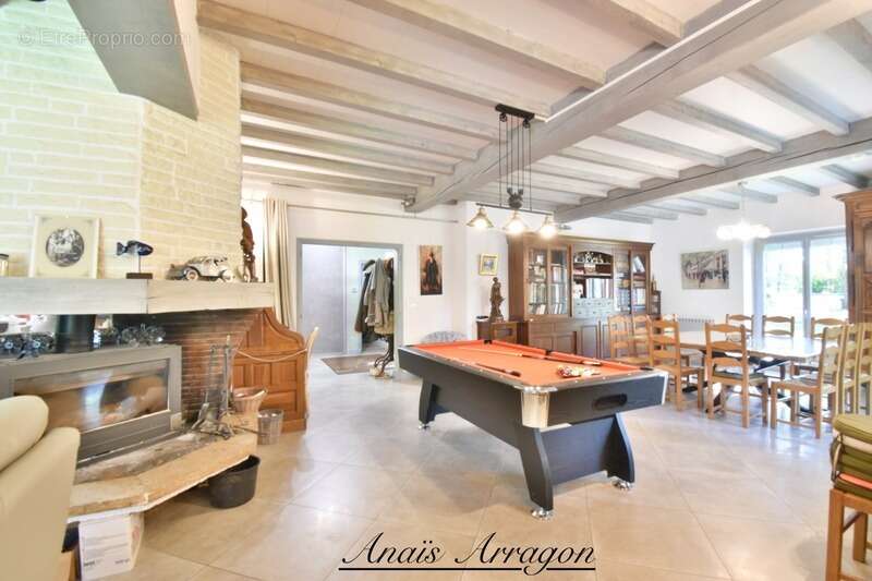 Maison à HAUTEFAGE-LA-TOUR