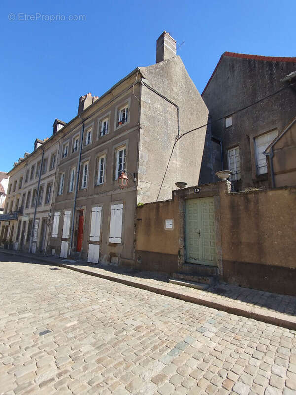 Appartement à AUTUN