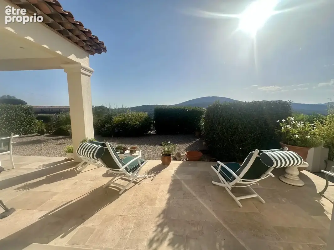Villa de plain-pied avec terrain piscinable - photo 3
