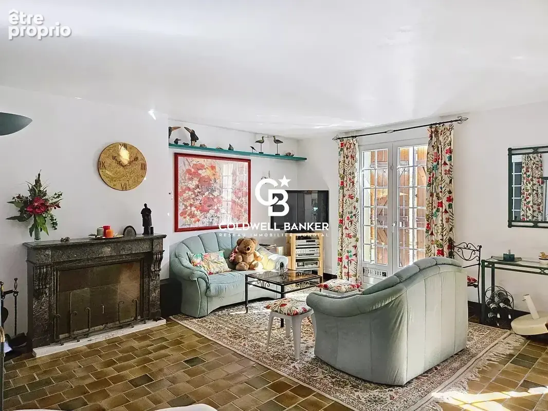 Maison familiale de 3 chambres avec jardin et garage — Meursac - photo 3