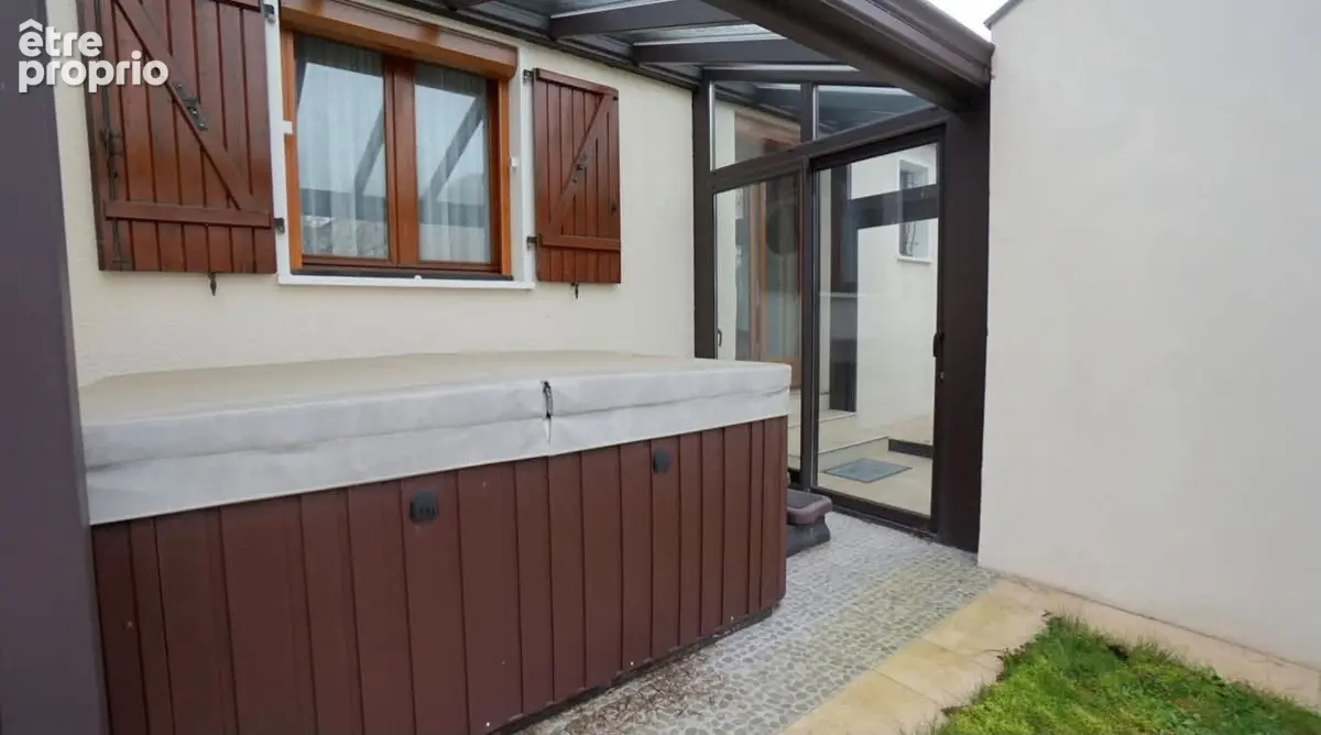 Maison - 4 chambres - 145 m2 - photo 11