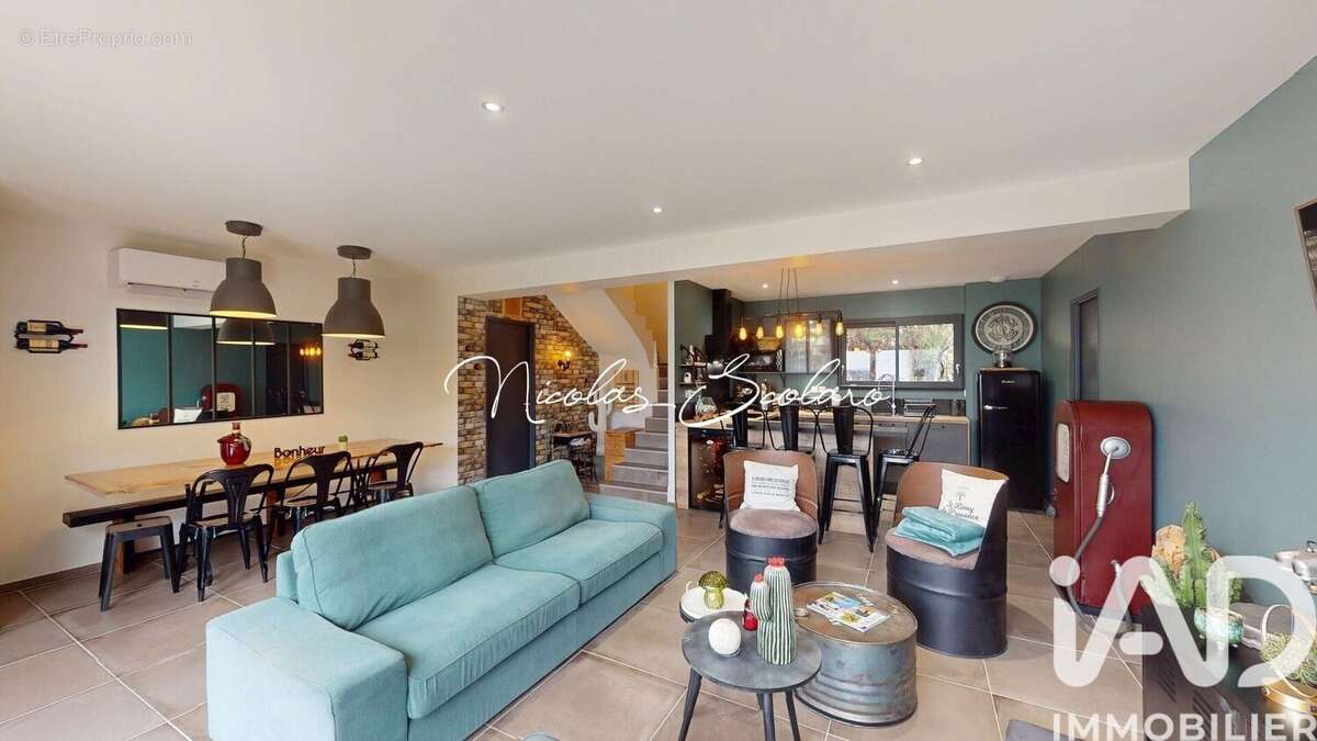 Photo 2 - Maison à SAINT-ETIENNE-DU-GRES