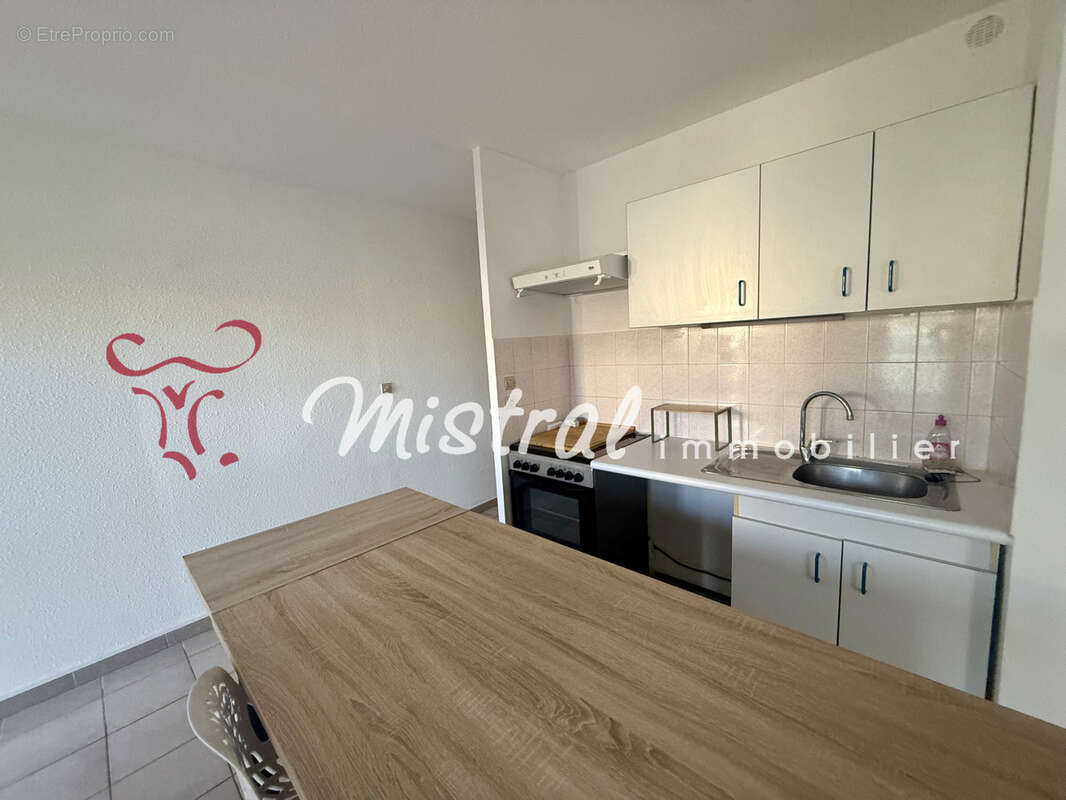 Aigues mortes appartement rdc 1 chambre 2 parkings - photo 5