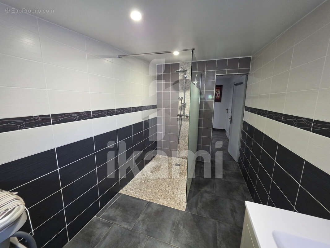 Maison rénovée de 108 m2 avec terrain et terrasse à Mareuil-sur-Cher - photo 11