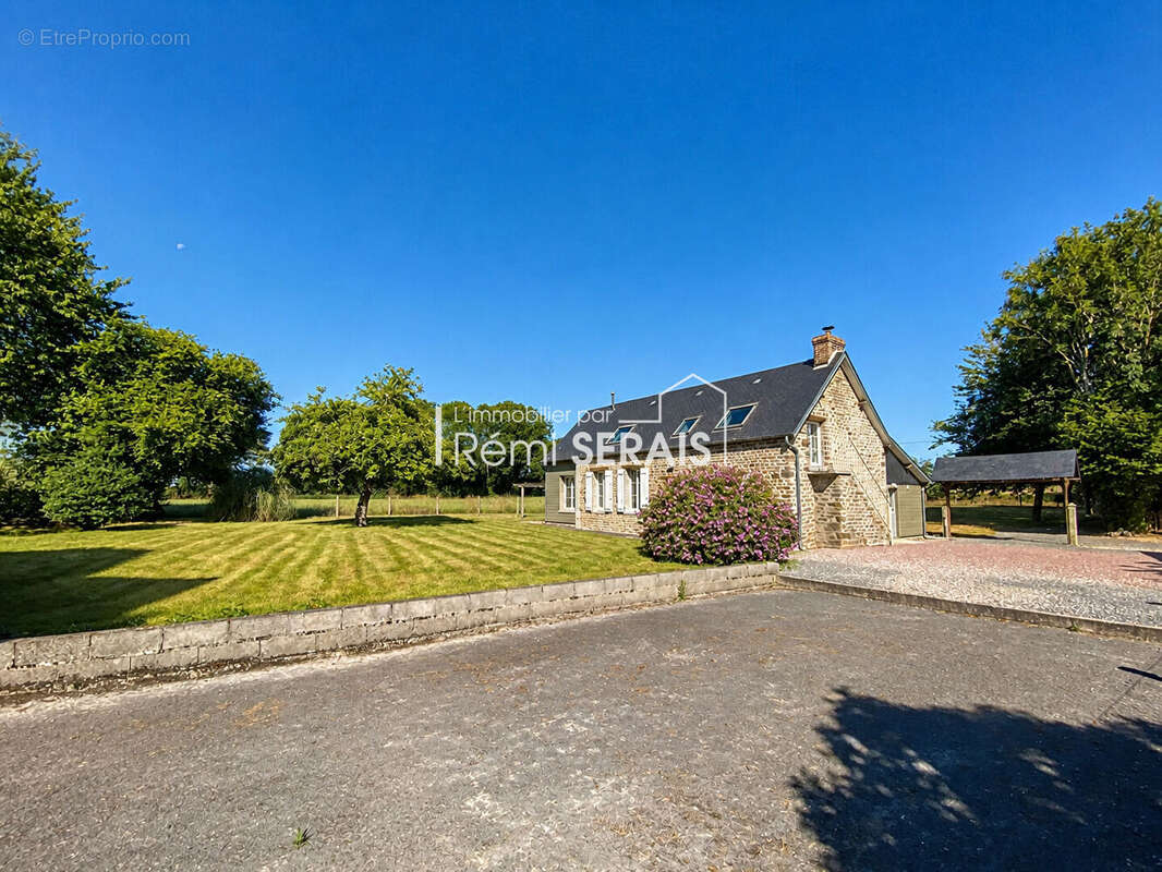 Maison en pierre avec dépendance et grand terrain à Lassy, un havre de paix en Normandie - photo 2