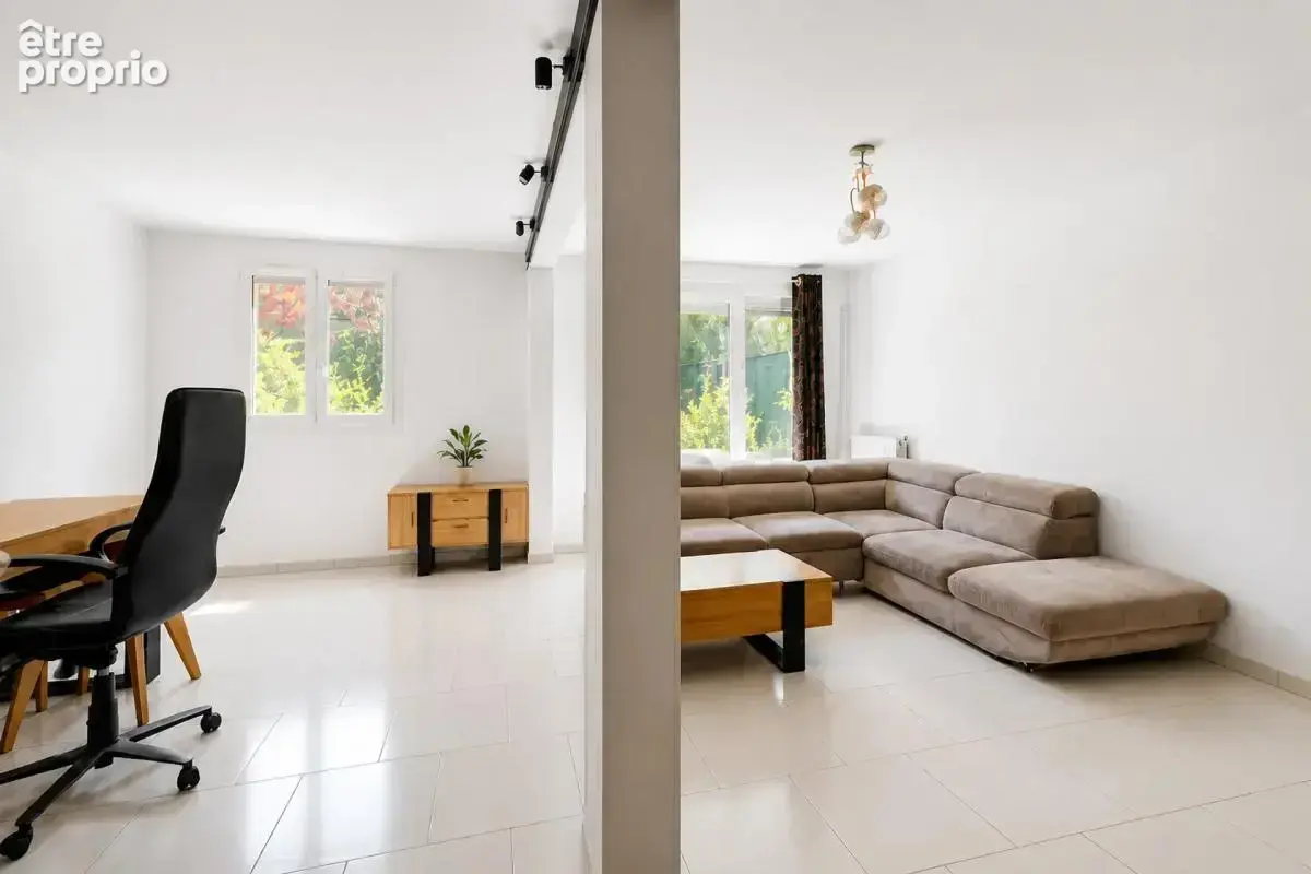 Appartement duplex de 4 pièces de 86 m² à Aulnay-sous-Bois - photo 2