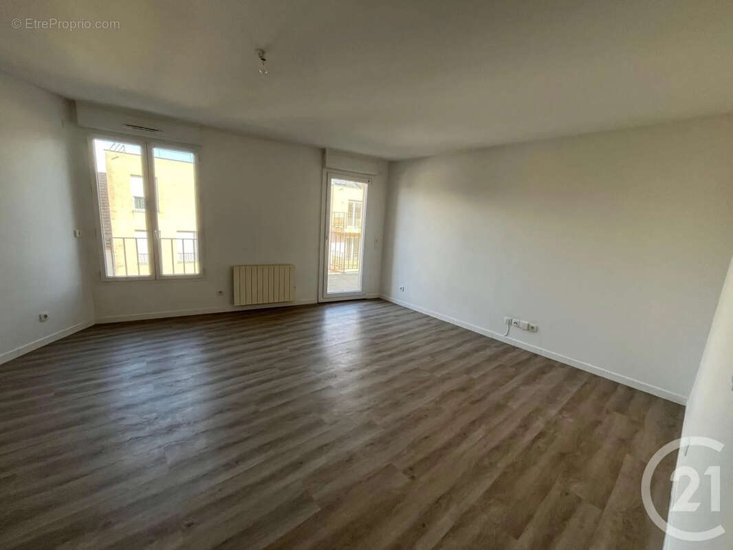 Appartement à DAMMARTIN-EN-GOELE