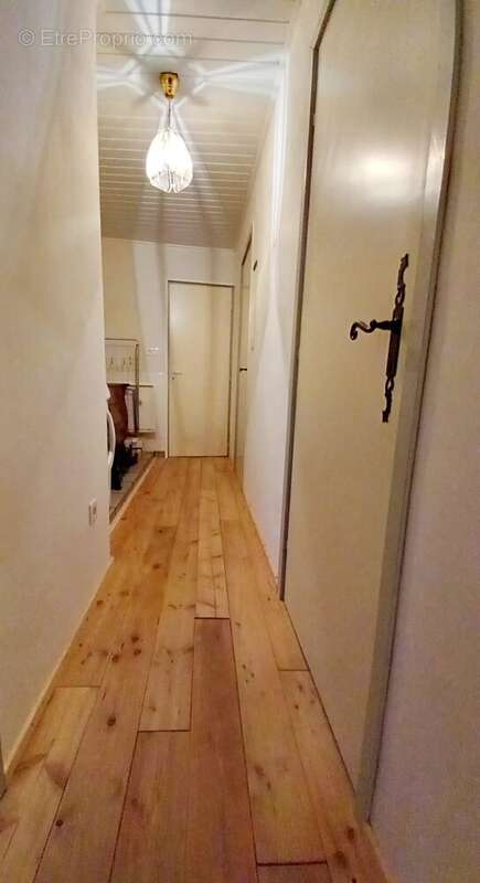 Maison à SAINT-BASLEMONT