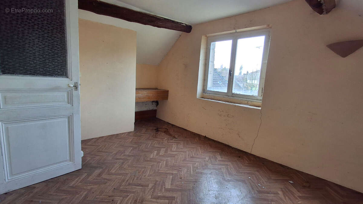 Maison à VILLERS-COTTERETS