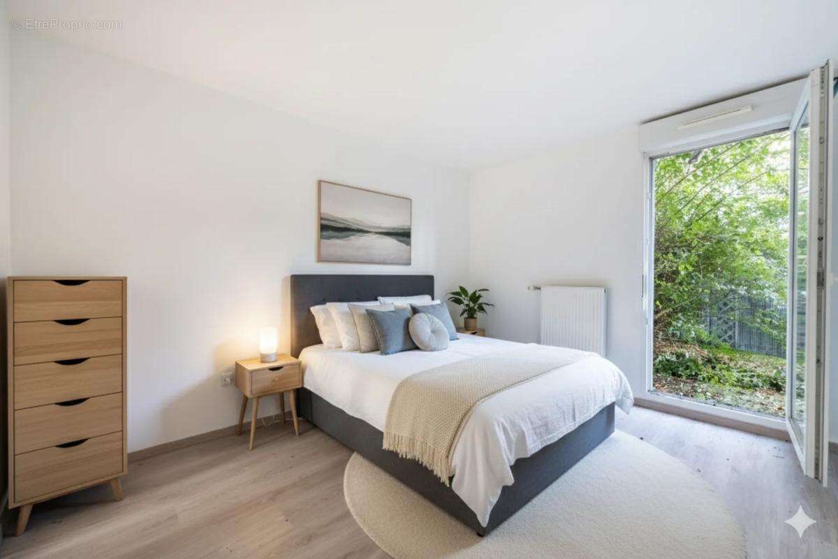 Appartement à PERSAN