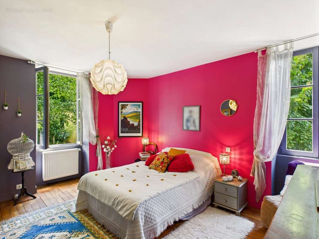 Maison de campagne surélevée avec grande grange et plus de 3 hectares de terrain - photo 10