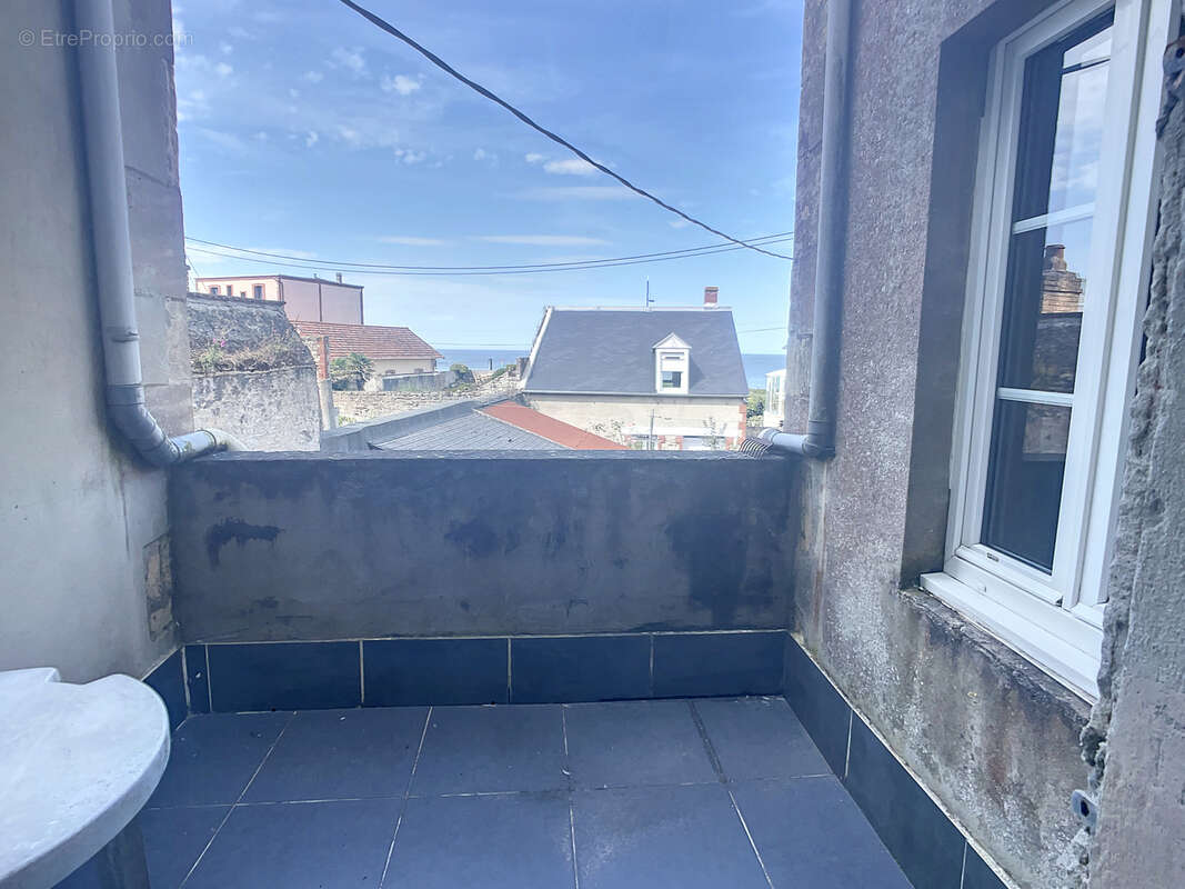 Maison à GRANDCAMP-MAISY