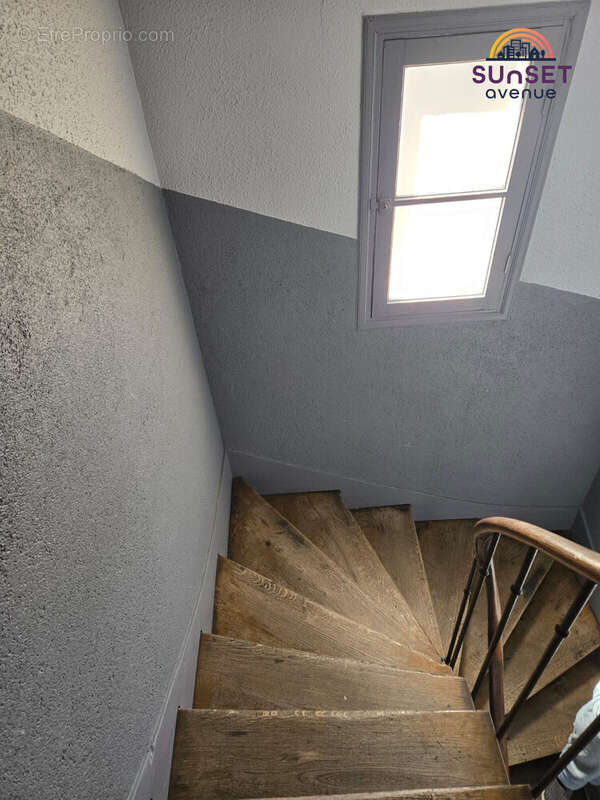 Appartement à VAUJOURS