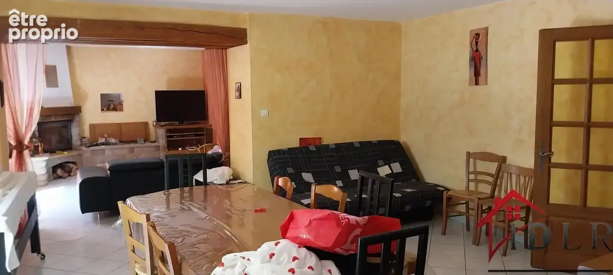 Maison de caractère de 281 m2 - Beaux volumes et fort potent - photo 19