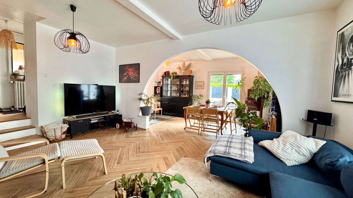 Maison à LA BOUILLE