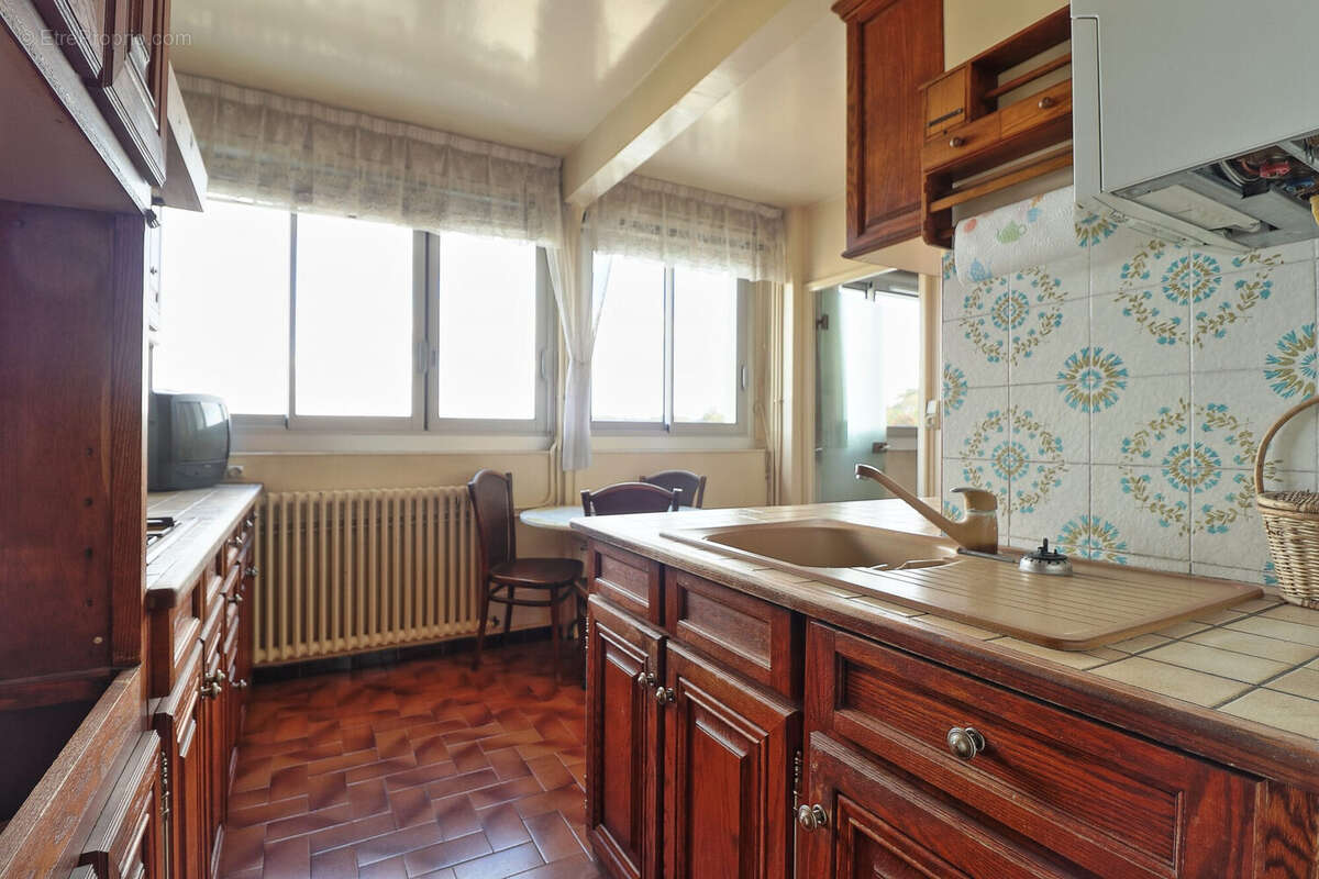 Cuisine - Appartement à SEVRES