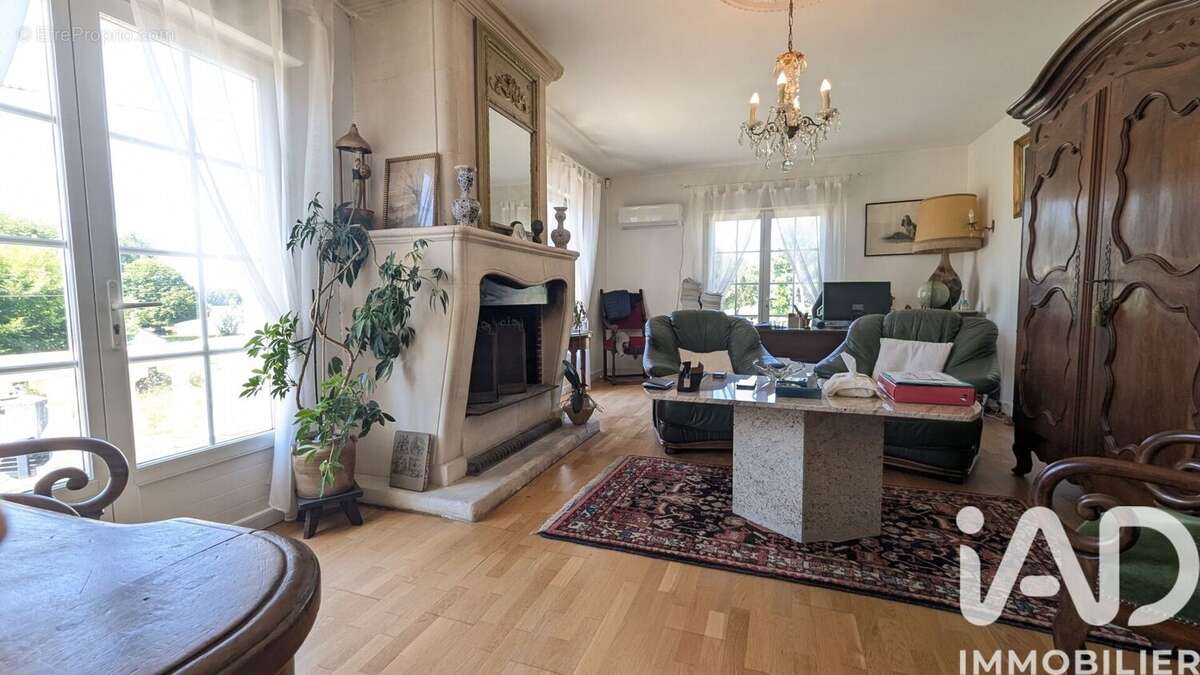 Photo 9 - Maison à MONTENDRE