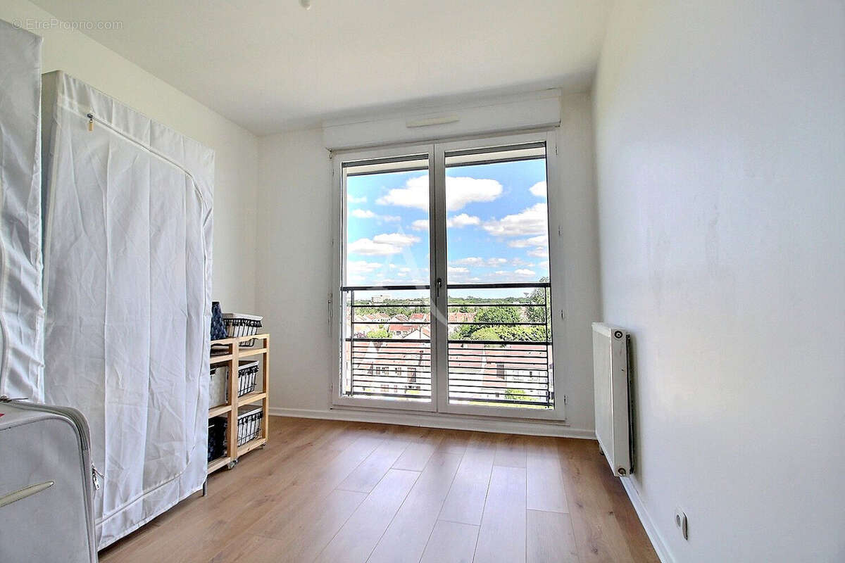 Appartement à ELANCOURT