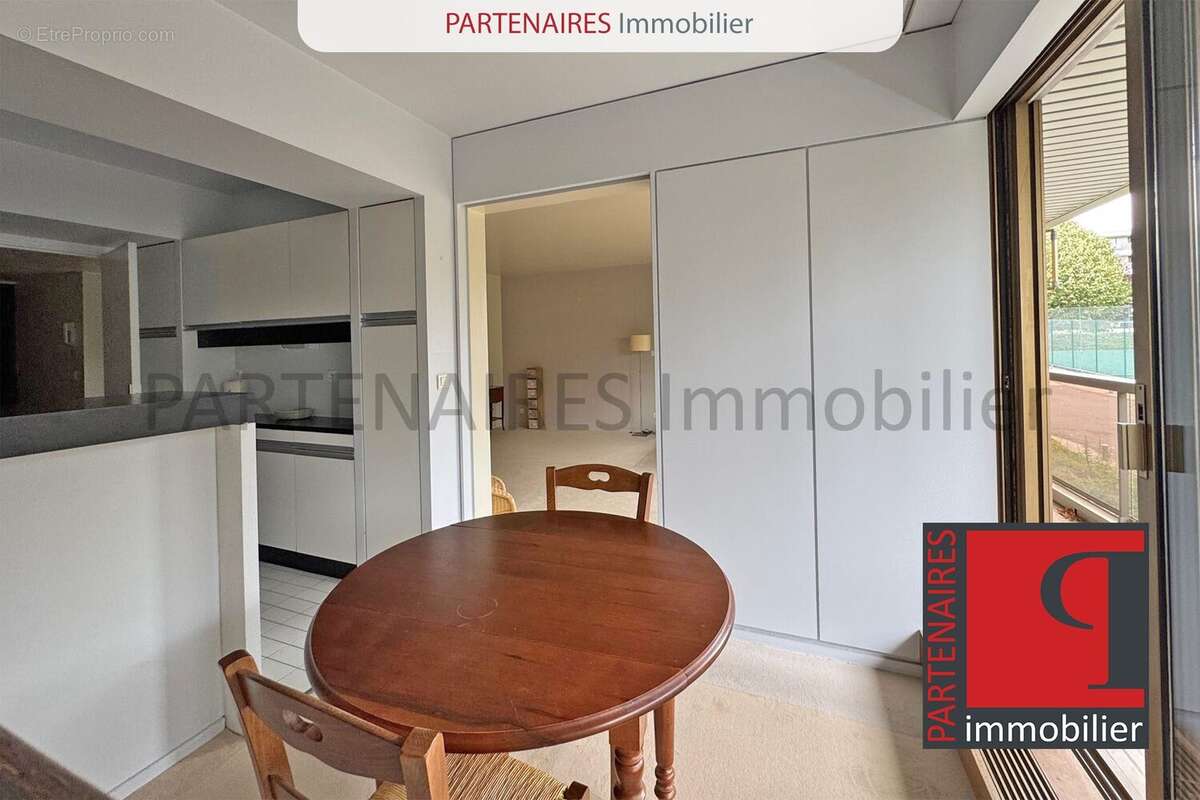 Appartement à ROCQUENCOURT