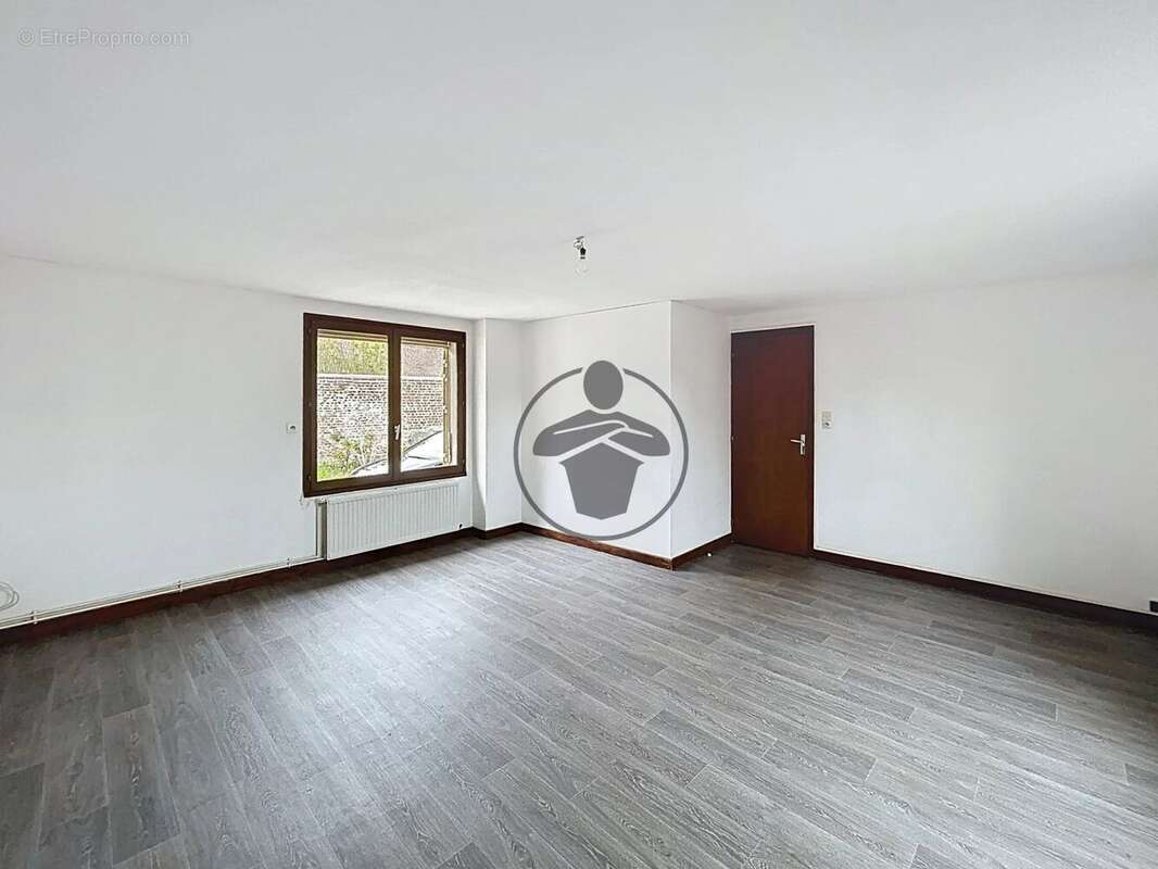 Maison à FRESNOY-LE-GRAND