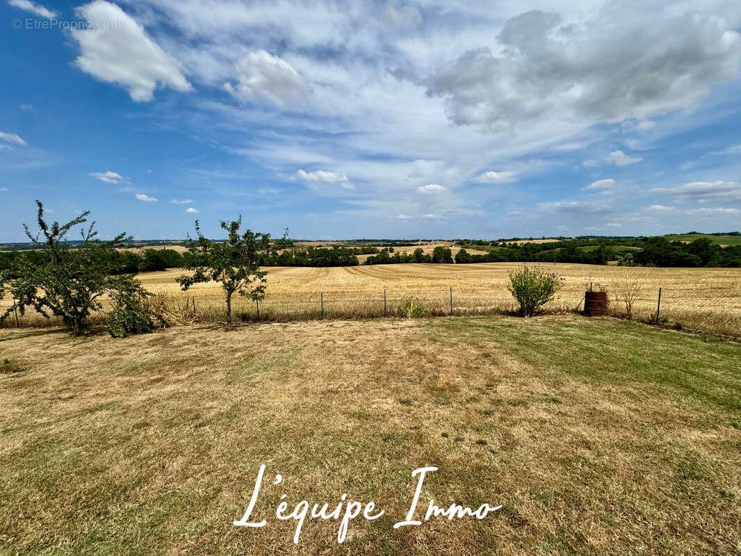 Maison T5 avec sous-sol, piscine et vue panoramique - photo 16