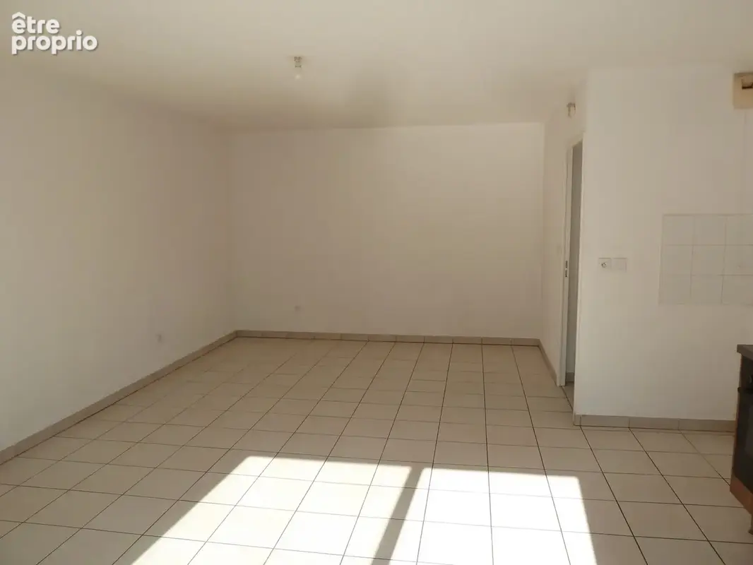 Appartement 2 pièces 48 m² à vendre à Bron (69500) - photo 4