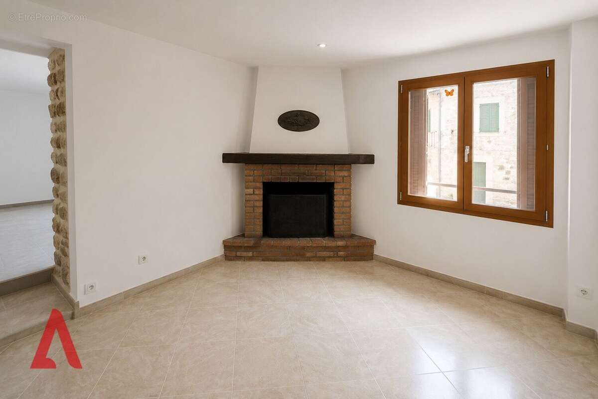 Maison de village avec garage et possibilité de créer jusqu'à 4 logements Airbnb  Fort potentiel d'investissement  Roujan  15 - photo 6