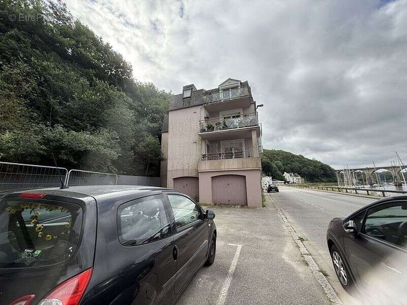Parking à HENNEBONT