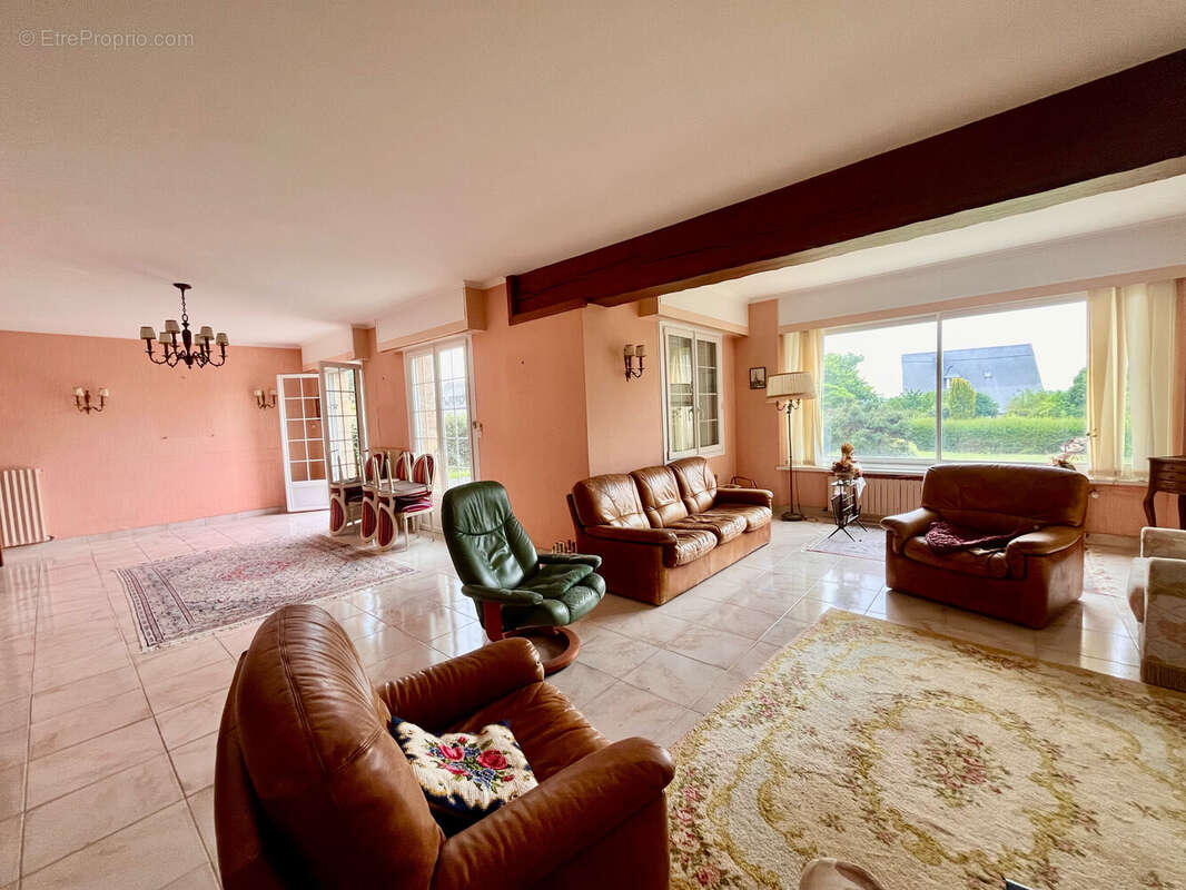 Maison à TREBEURDEN